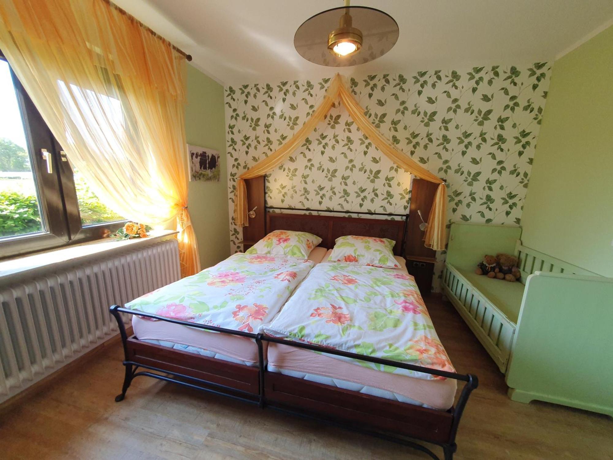 Ferienwohnung Am Traumgarten, 35646 Uplengen Exterior photo